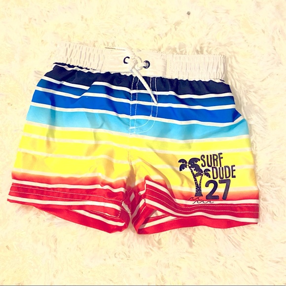 🏄‍♂️Boys Swim Trunks 3/6m NWT - Picture 1 of 3